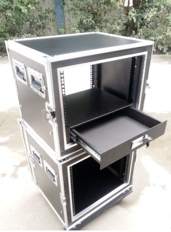 FC8U flight case 